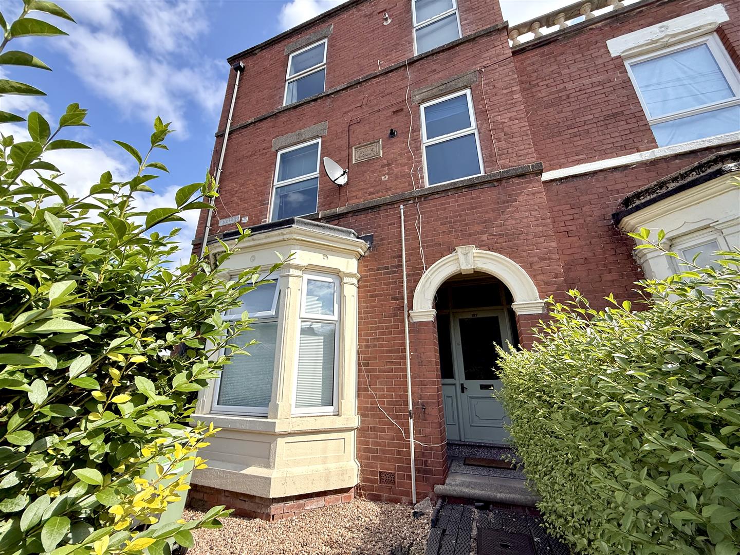 1 bed property in Newbold Road, Chesterfield